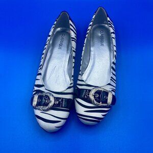 CLASSIQUE Zebra striped Balet Shoes Slip On Flats Buckle Decor Women's Size 10M